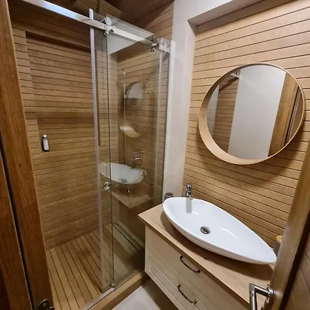 Nusic * 贝尔格莱德